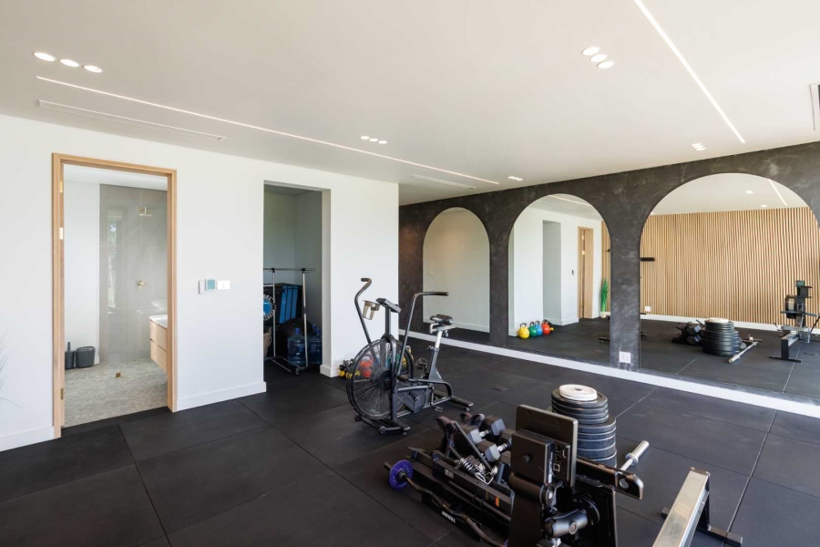 7 Bedroom Property for Sale in Val De Vie Estate Western Cape